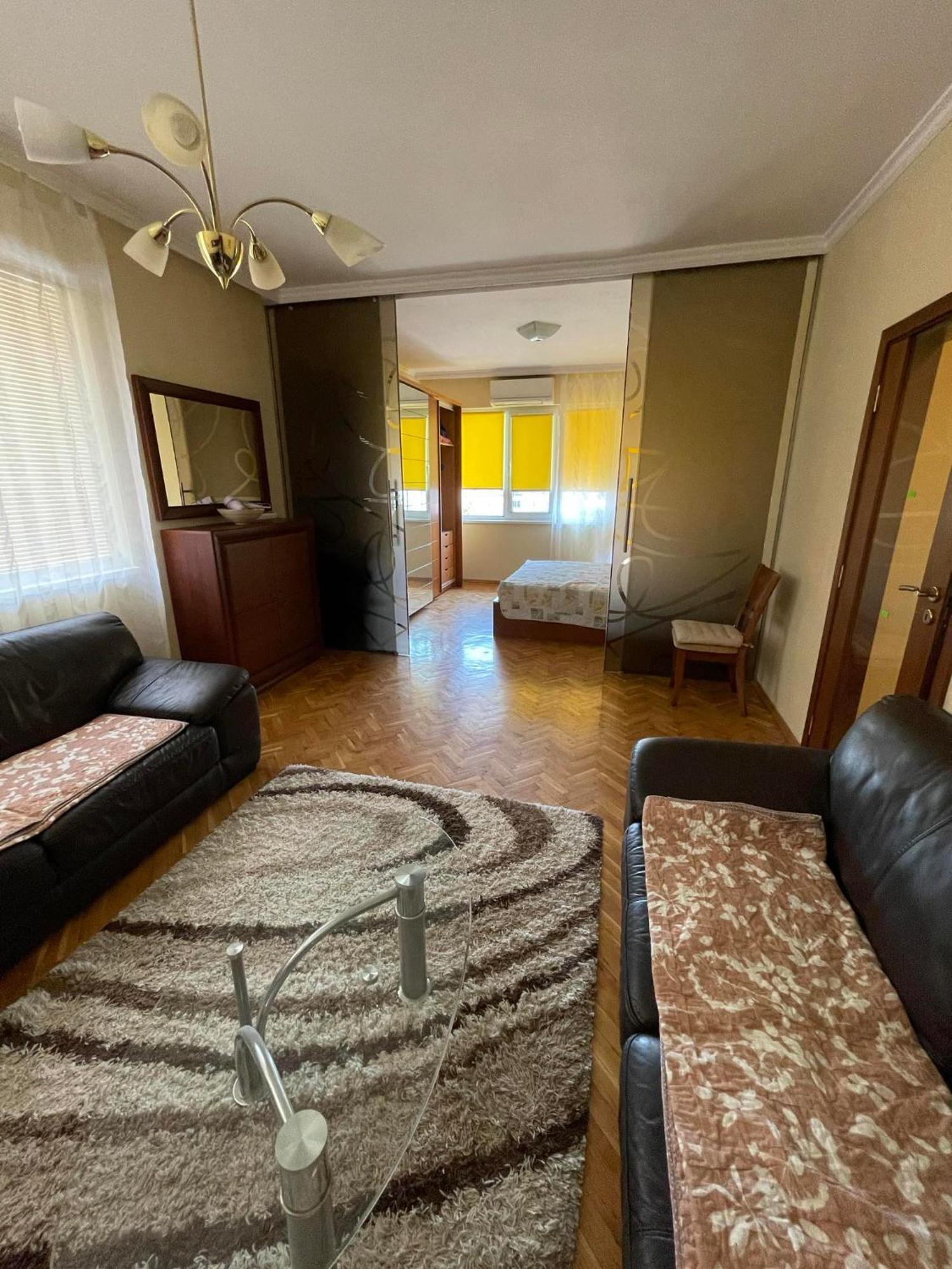 Sunny Cozy Flat In The Centre, Close To Beach, 4 Rooms, 105Sqm Varna Dış mekan fotoğraf