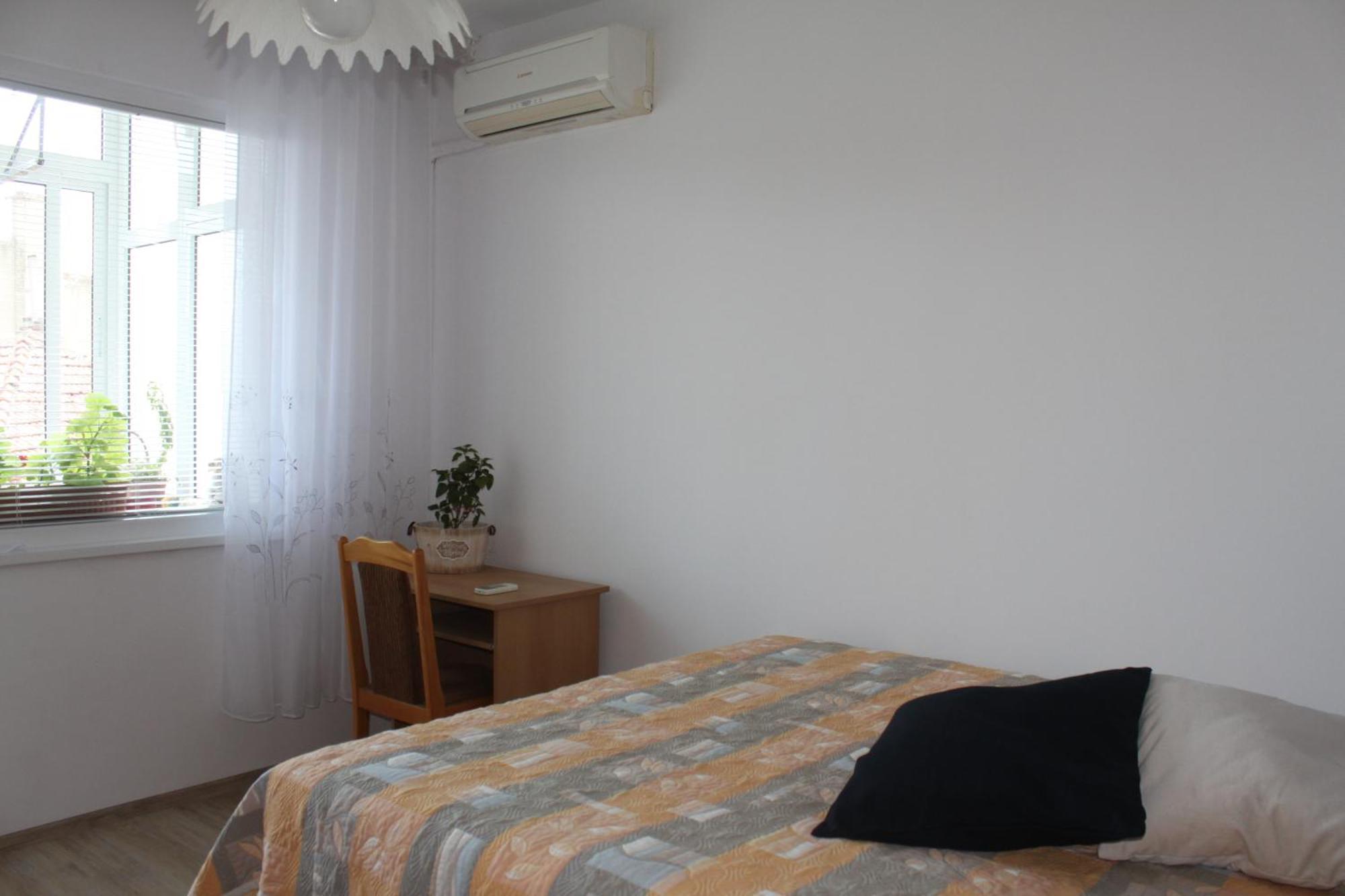 Sunny Cozy Flat In The Centre, Close To Beach, 4 Rooms, 105Sqm Varna Dış mekan fotoğraf